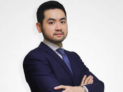 Con rể của chúa đảo Tuần Châu, ông Võ Quốc Lợi vừa được bổ nhiệm làm Phó Tổng giám đốc Kienlongbank, nhóm cổ đông bí ẩn sắp lộ diện