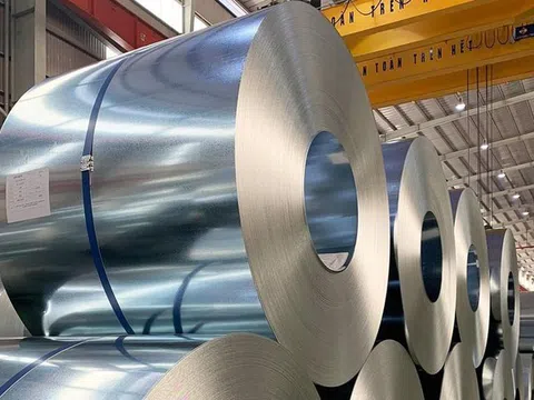 Thép Nam Kim, 6 tháng doanh thu đột biến lên đến 11.877 tỷ đồng, lợi nhuận 1.166 tỷ đồng vượt 94% kế hoạch, cao gấp 20 lần so với năm 2020