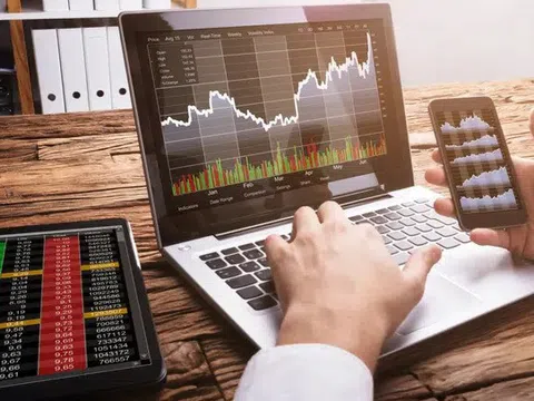 Đối phó với "nghẽn lệnh", "đơ bảng"...