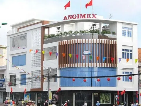 Cổ phiếu AGM ở đỉnh lịch sử, Louis Capital muốn chốt lời hết 4,6% vốn