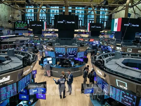 Fed "tung đòn": Thị trường chứng khoán "sống dậy" hay "chết yểu"?